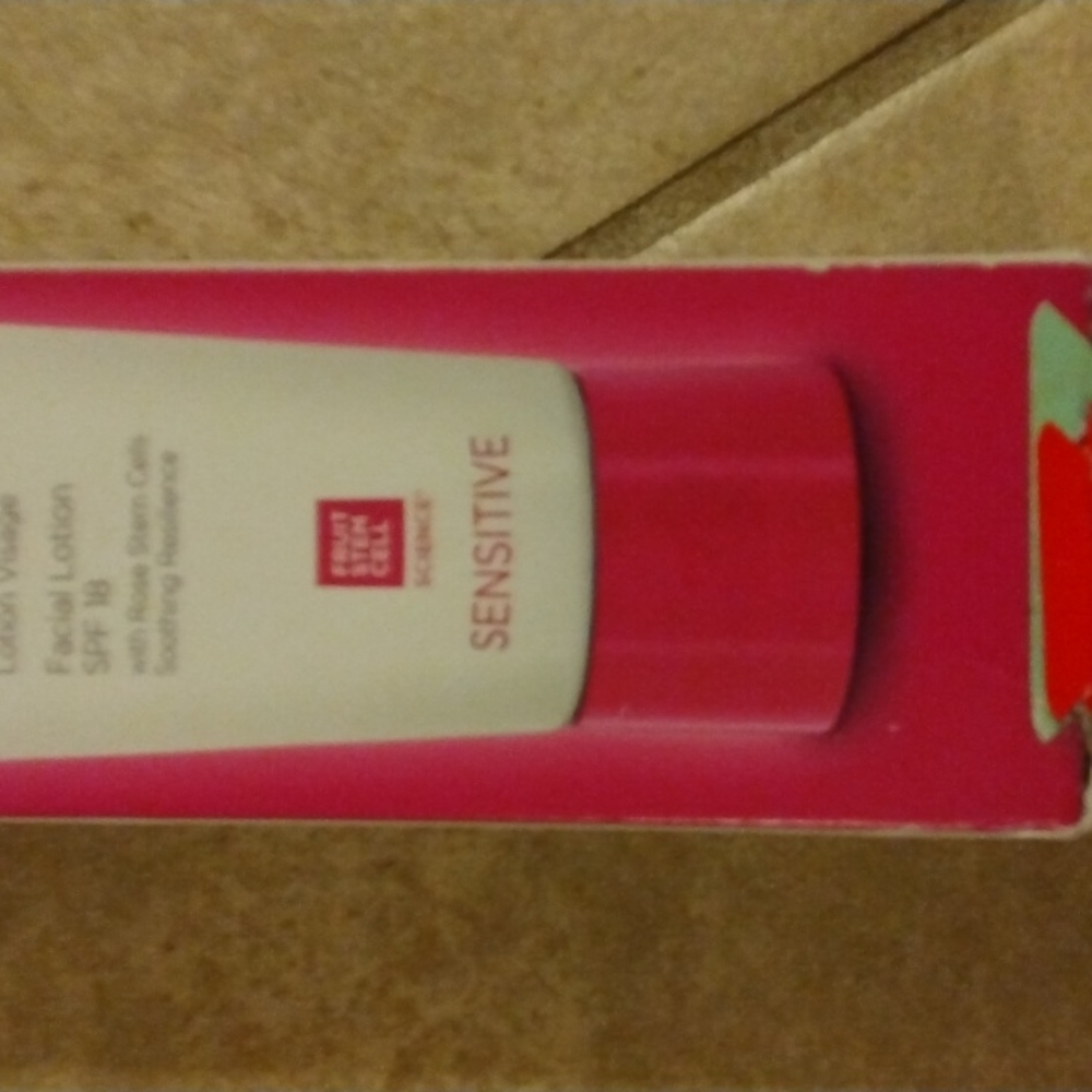 1000 Roses Lotion - Picture 14 of 16